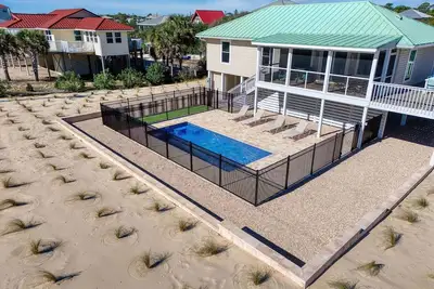 Image de Aqua-Holic  Beautiful New Pool! ! ! ! ! ! ! Only 125 steps to the beach! ! !