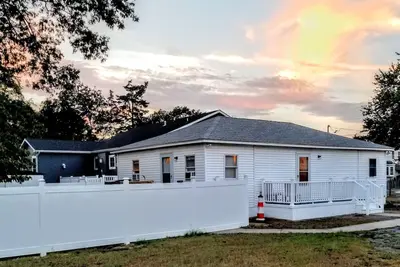 Image de Beach House 7 Minutes to Ocean City Beach and Boardwalk