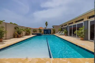 Image de Villa Blue Topaz - Oasis with Pool, Hot tub, Sauna