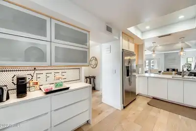 Image de Elegant & Charming Townhome in the iconic Arizona Biltmore Estates