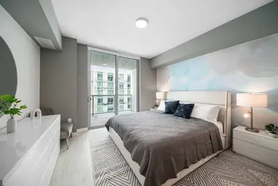 Image de Spacious 2 bedroom with parking