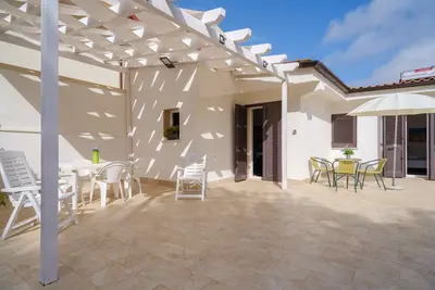 Image de Maison de vacances \"Villa Namastè\" avec jardin et climatisation.