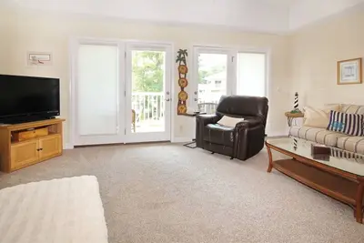 Image de Beautiful Sunset Beach Condo Colony Ii