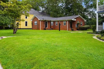 Image de Serene, Southern Green Tea Living, Atl Airport 2. 4 mi, Ga Int Conv Center 1. 5 mi
