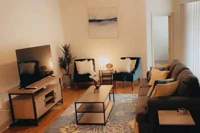 Image de ✨Exclusive💥Luxury✨Spacious 2br, Pool View, Nrg/Medical District