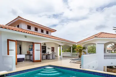 Image de Villa Sunshine ☀️ With Beautiful Oceanview and Private Pool - Coral Estate