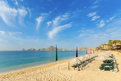 Image de arch villa resort