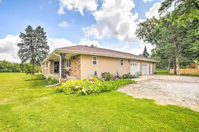 Image de Bloomington Family Home - Private Deck & Yard