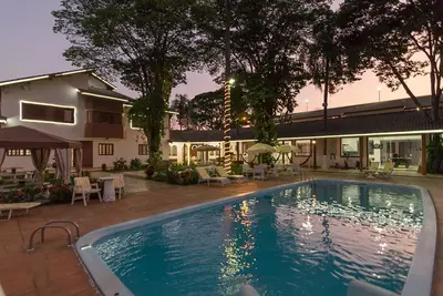 Image de External Suites Available For Lease (+12 Suites)