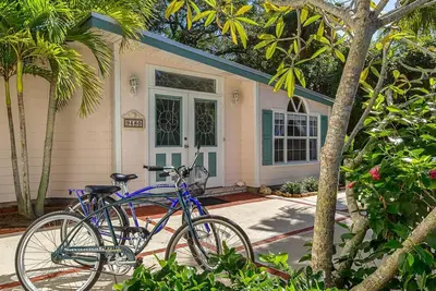 Image de Clean, cozy and beautiful beach house next to Summer Place on Orchid Island