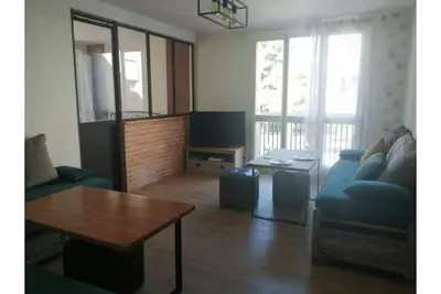 Image de Aix en Provence T4 clim avec balcon, 15 min Gare