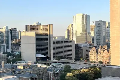 Image de Lovely 2 Bedroom Condo in the Heart of Toronto