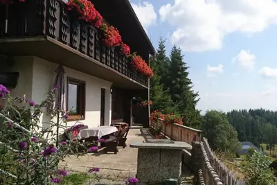 Image de Wohnen mit Blick Ăśber die Berge