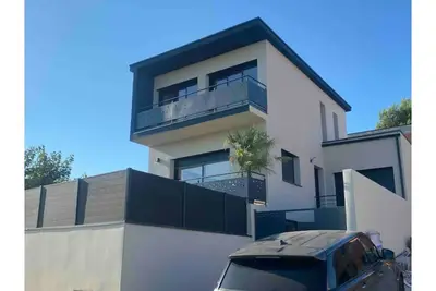 Image de Grande villa moderne avec spa & jacuzzi