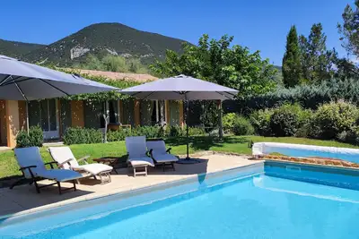 Image de Maison \/ Gite 3 ÉTOILES Dans Le Luberon Avec Piscine PRIVATISÉE Sur Rustrel