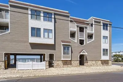 Image de Lovely Three bedroom, 2 full bath condo with wonderful water views and even more spectacular sunsets!