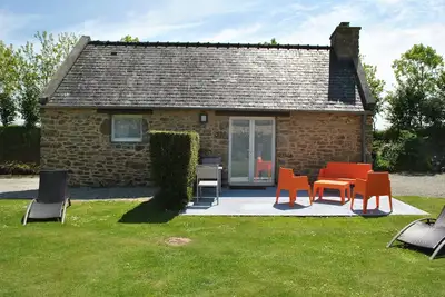 Image de Charmante  maison Bretonne  avec piscine chauffée