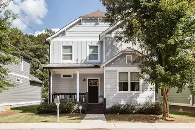 Image de Athens Spacious 4b\/2. 5b - 1 Mile to Downtown