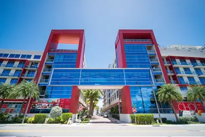 Image de Costa Hollywood Private Suites - A