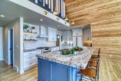 Image de Stunning A-frame cabin on Maud Lake ( Near Detroit Lakes )