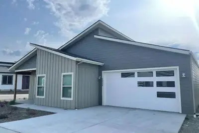Image de Riverstone Village Pet Friendly Beach Cruisers Sleeps 6