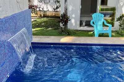 Image de Magnifique confortable avec piscine, balcon et toit Ă Punta Sur! Casa Ama 44