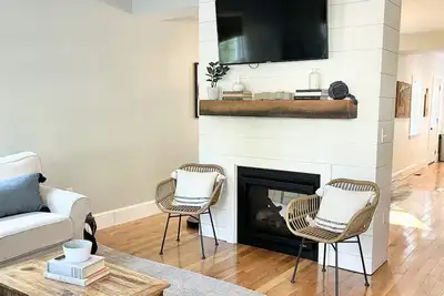 Image de Bright Townhouse Near Downtown Newburyport