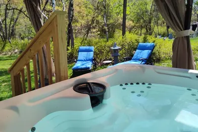 Image de Beautiful Getaway in the Heart of the Poconos, Pool & HotTub, Game room, Ski