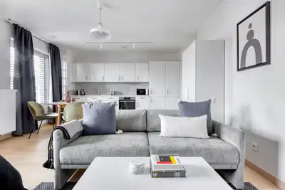 Image de Airy Gasperich Studio w/ Elevator, nr bus station, by Blueground