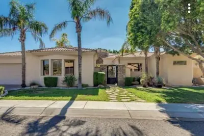 Image de Mediterranea home w/Casita and private court yard central to Biltmore/Scottsdale