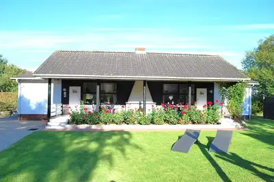 Image de Vacation apartment/apartment for 4 guests with 55m² in Butjadingen-Eckwarderhörne (171225)