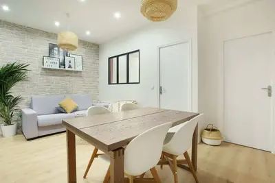 Image de 253 St Denis - Deux Chambres Appartement, Couchages 6