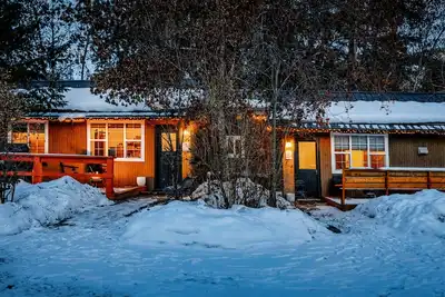 Image de Christina Lake Family/Couples Getaway, Sleeps 5 Private Veranda - Close to Beach