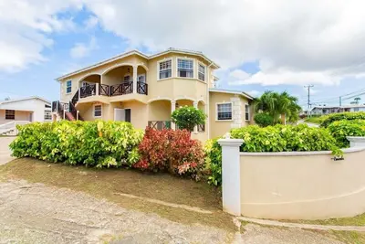 Image de Oceanview Terrace, Walk to Beach, WiFi & Parking