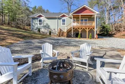 Image de Cozy and Clean, Pet and Family-Friendly Gem; Minutes to Asheville