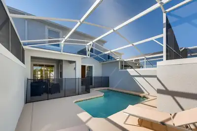 Image de Last Minute Disney Getaway! Private Pool & Themed Bedrooms. Book Now! #43311