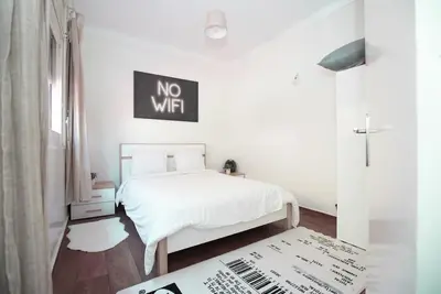 Image de Apartment at 1min from Arribat center\/large terrace