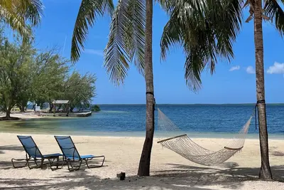 \"Mai Kai\" Recently renovated Oceanfront Ground Floor Condo - Kaibo Yacht Club Ii
