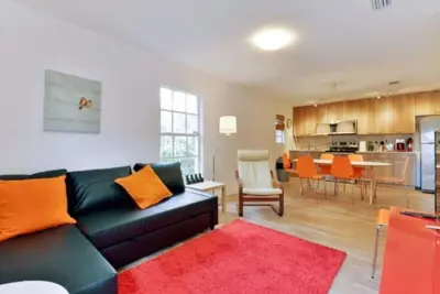 Image de Modern Design District Getaway W/Hot Tub & Garden