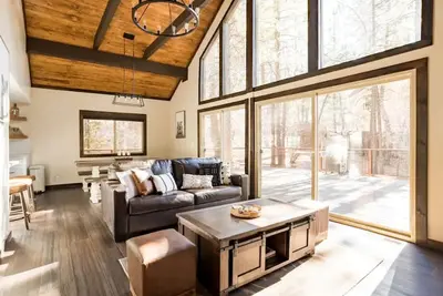 Image de Mountain Escape minutes from Village & Ski Slopes