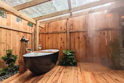 Image de Private cottage in Shawnigan lake / Cobble hill area