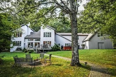 Image de Nature's Retreat | Private Dock, Community Pool!
