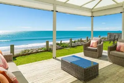 Lazy days beach front cottage