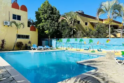 Image de The Nipsey King Size Bed Best WiFi Location