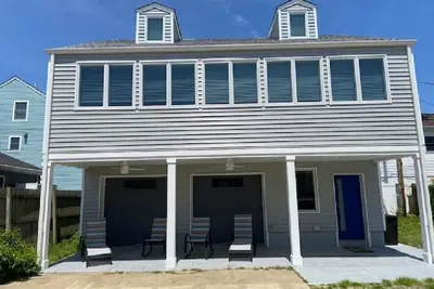 Image de Beach Home. Renovated Carriage House