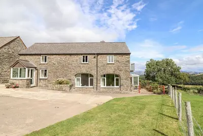 Image de The Stables At Cae Gwyn, family friendly, with hot tub in Ruthin