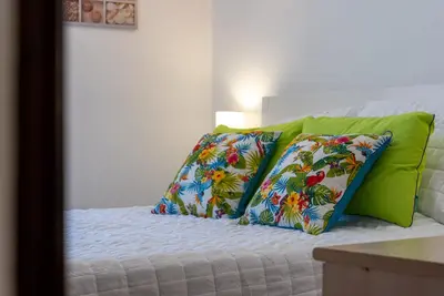 Image de Schönes Apartment 250 zum Strand, Mitten in Carvoeiro