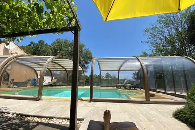 Image de Maison au calme dans la nature, grande piscine, plage à 2 kms, 3 chambres, vue mer