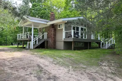 Image de Cabin 14: Summertime in Northern Michigan!