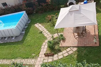 Image de House \"The Nest\": Exclusive Pool Use -Garden And Private Parking -Bbq-Free Wifi